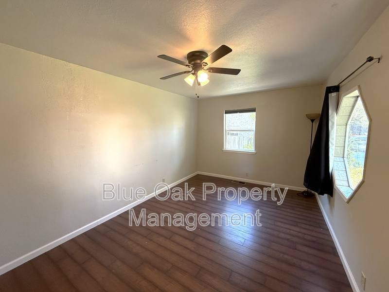 Apartment for rent at 390 Ash St #1, Chico, CA 95928