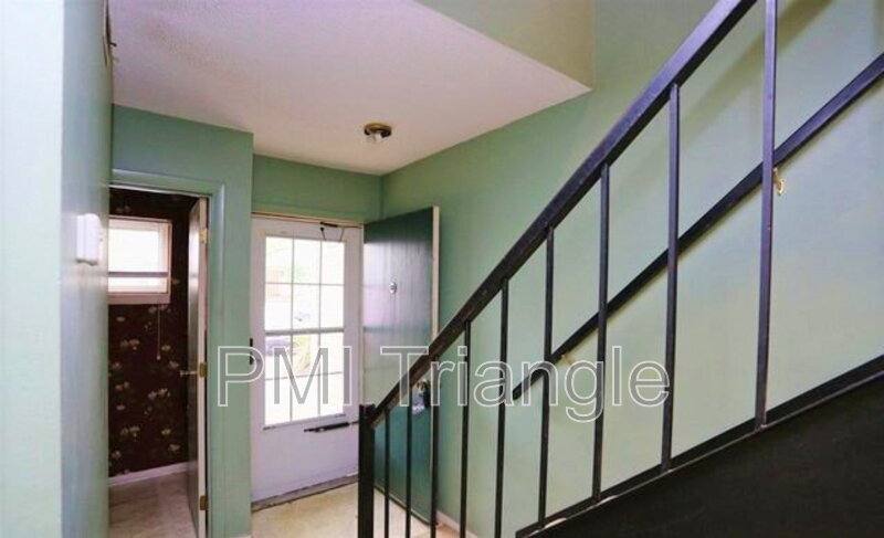 Townhouse for rent at 220 Elizabeth St #D4, Chapel Hill, NC 27514
