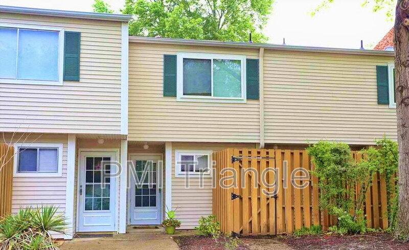 Townhouse for rent at 220 Elizabeth St #D4, Chapel Hill, NC 27514