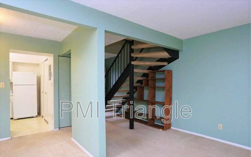 Townhouse for rent at 220 Elizabeth St #D4, Chapel Hill, NC 27514