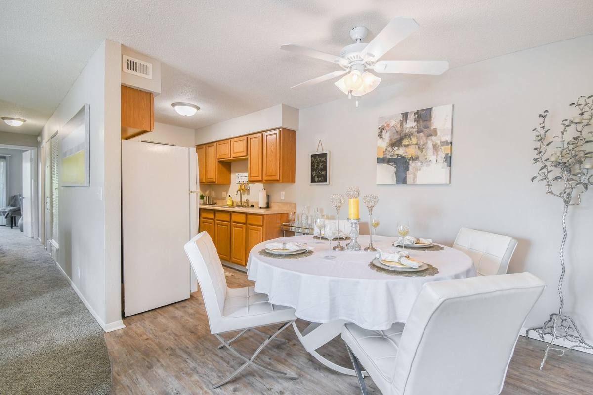 Apartment for rent at 11829 Amerado Blvd, Bellevue, NE 68123