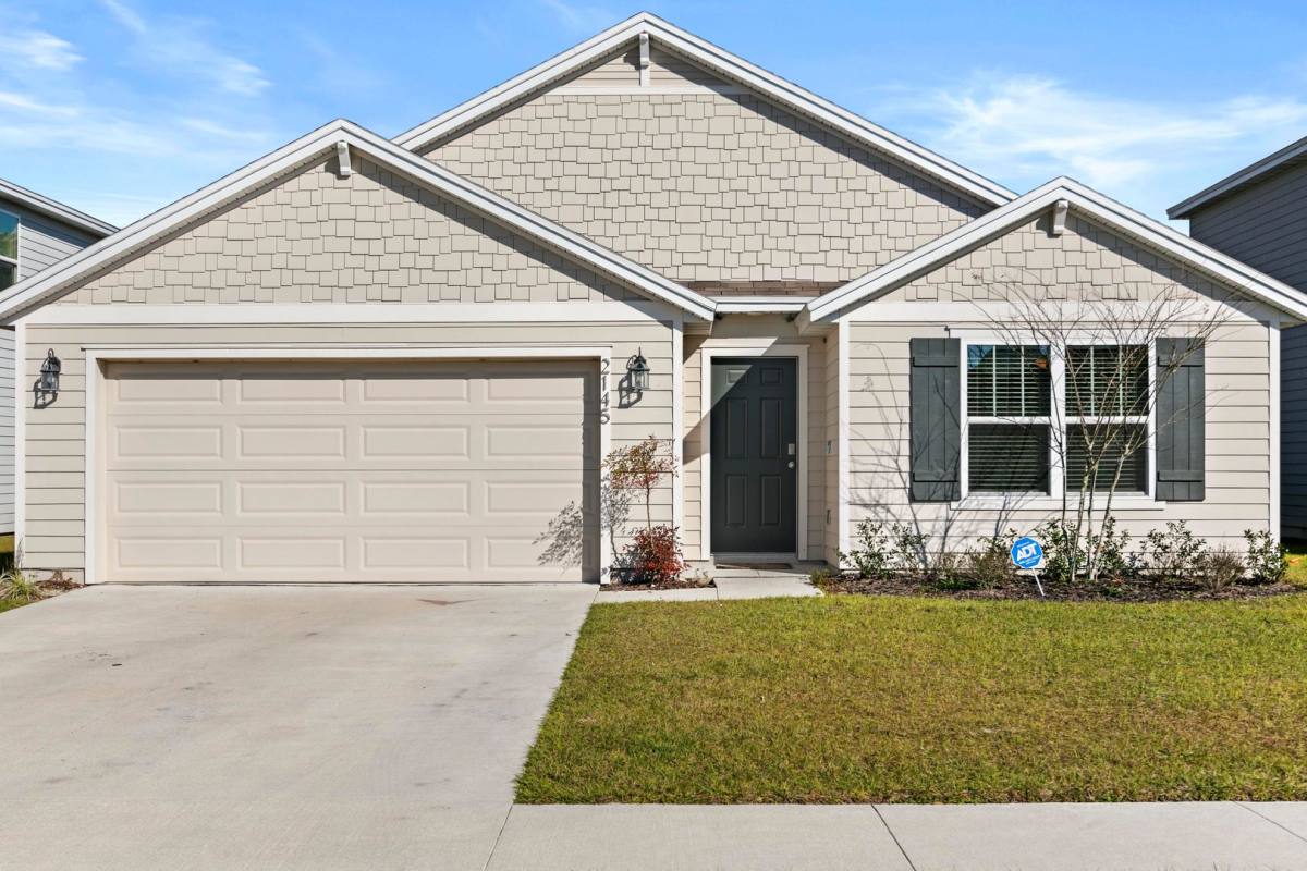 House for rent at 2145 NW 247th Dr, Newberry, FL 32669