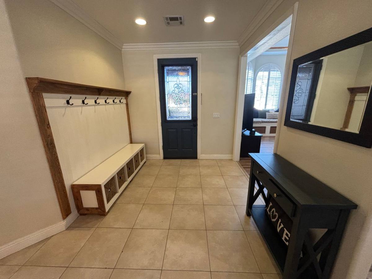 House for rent at 42704 23rd St W, Lancaster, CA 93536