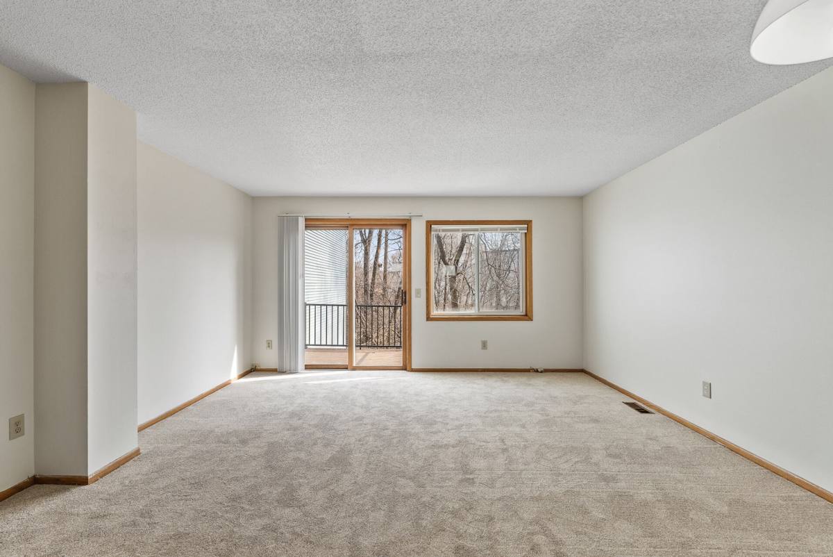 Townhouse for rent at 2457-2647 Cole Ave SE, Minneapolis, MN 55414