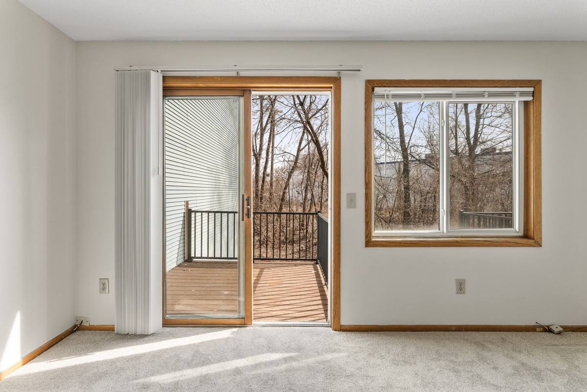 Townhouse for rent at 2457-2647 Cole Ave SE, Minneapolis, MN 55414