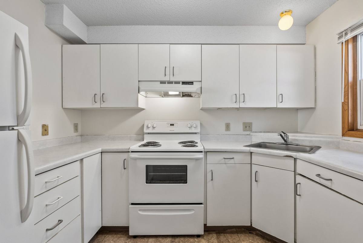 Townhouse for rent at 2457-2647 Cole Ave SE, Minneapolis, MN 55414
