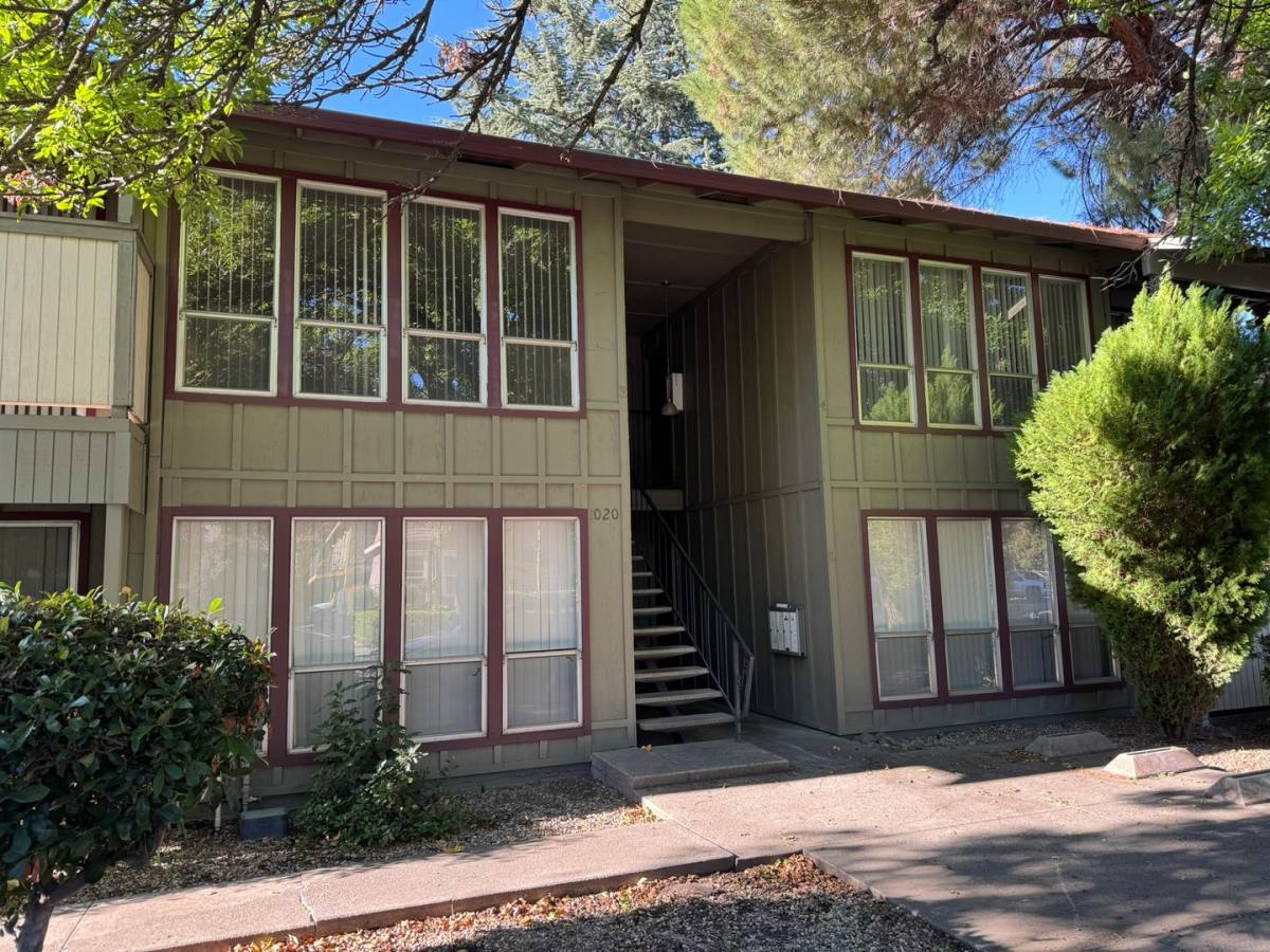 Apartment for rent at 1020 W 3rd St, Chico, CA 95928