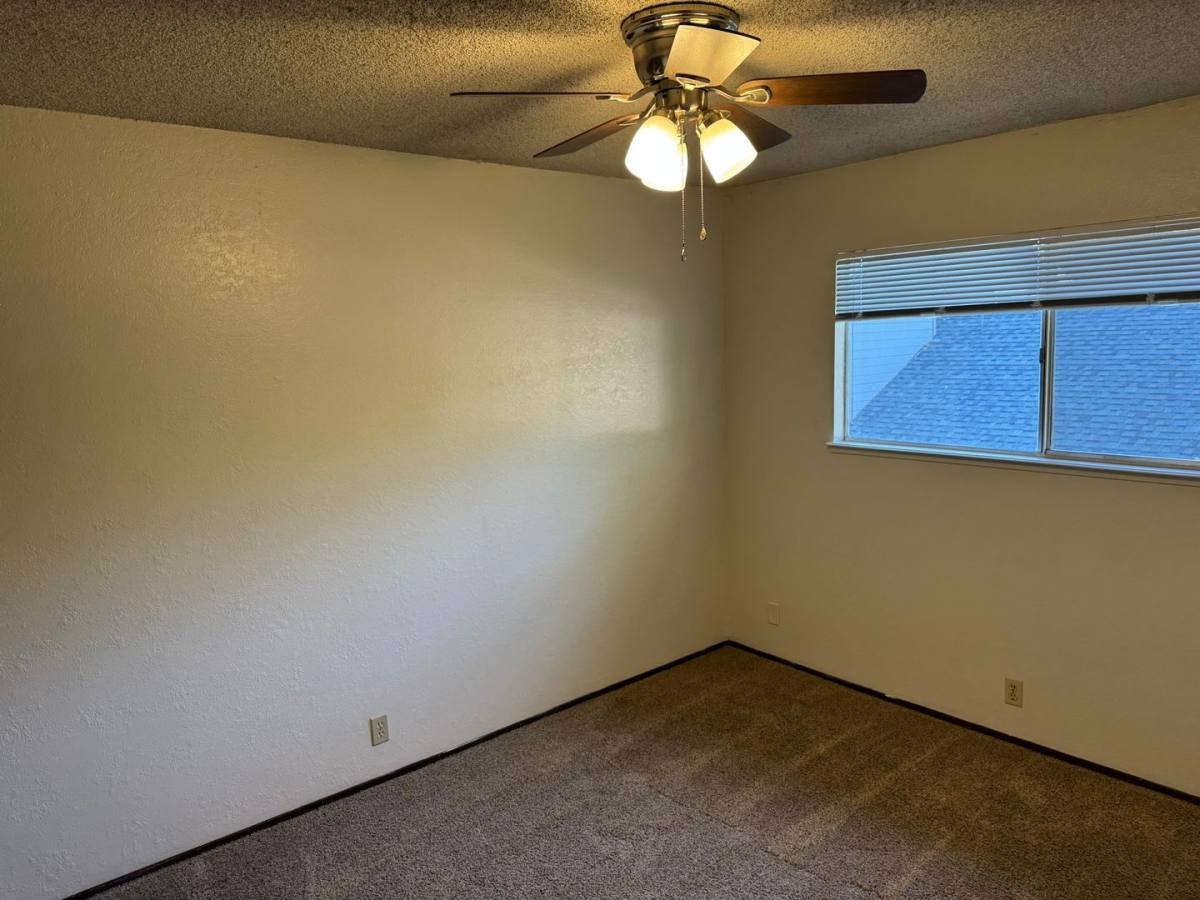 Apartment for rent at 1020 W 3rd St, Chico, CA 95928