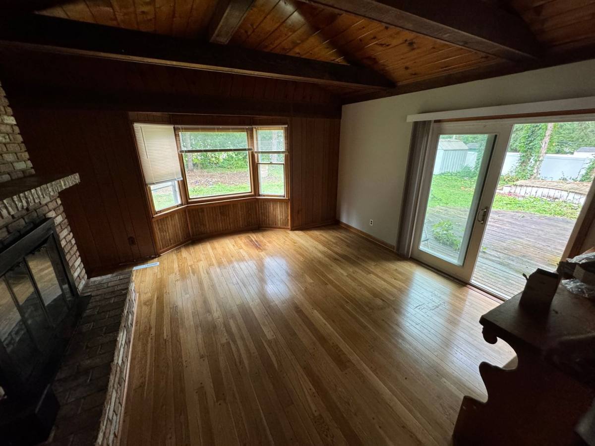 House for rent at 2910 Killarney Dr, Cary, IL 60013