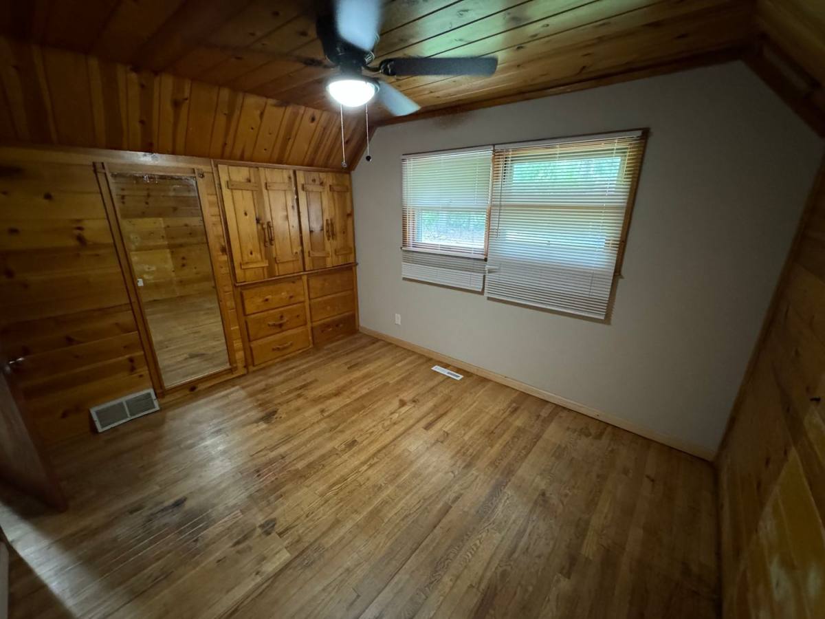 House for rent at 2910 Killarney Dr, Cary, IL 60013