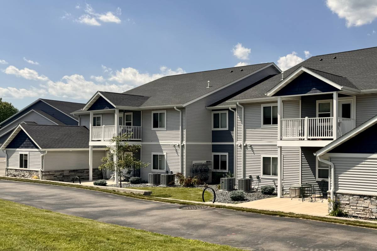 Apartment for rent at 738 Peregrine Circle, River Falls, WI 54022