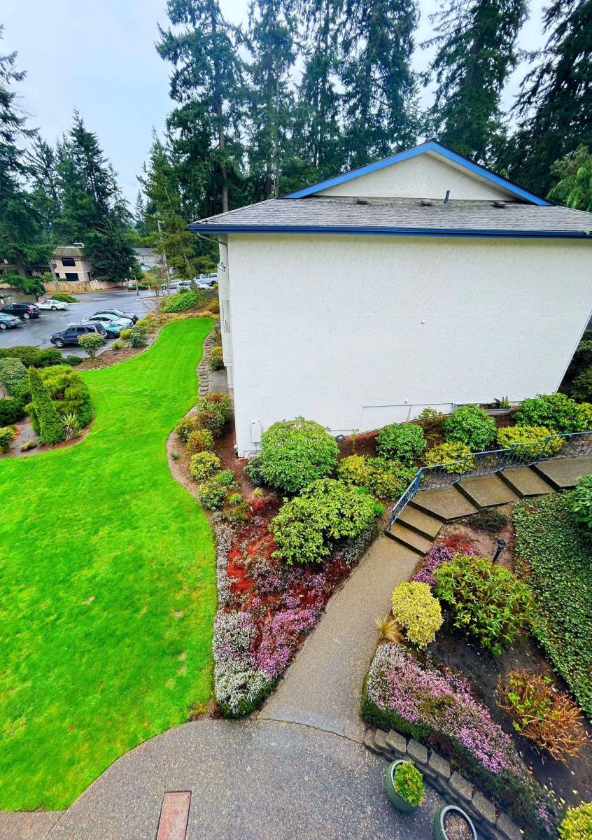 Townhouse for rent at 7919-7929 236th St SW, Edmonds, WA 98026