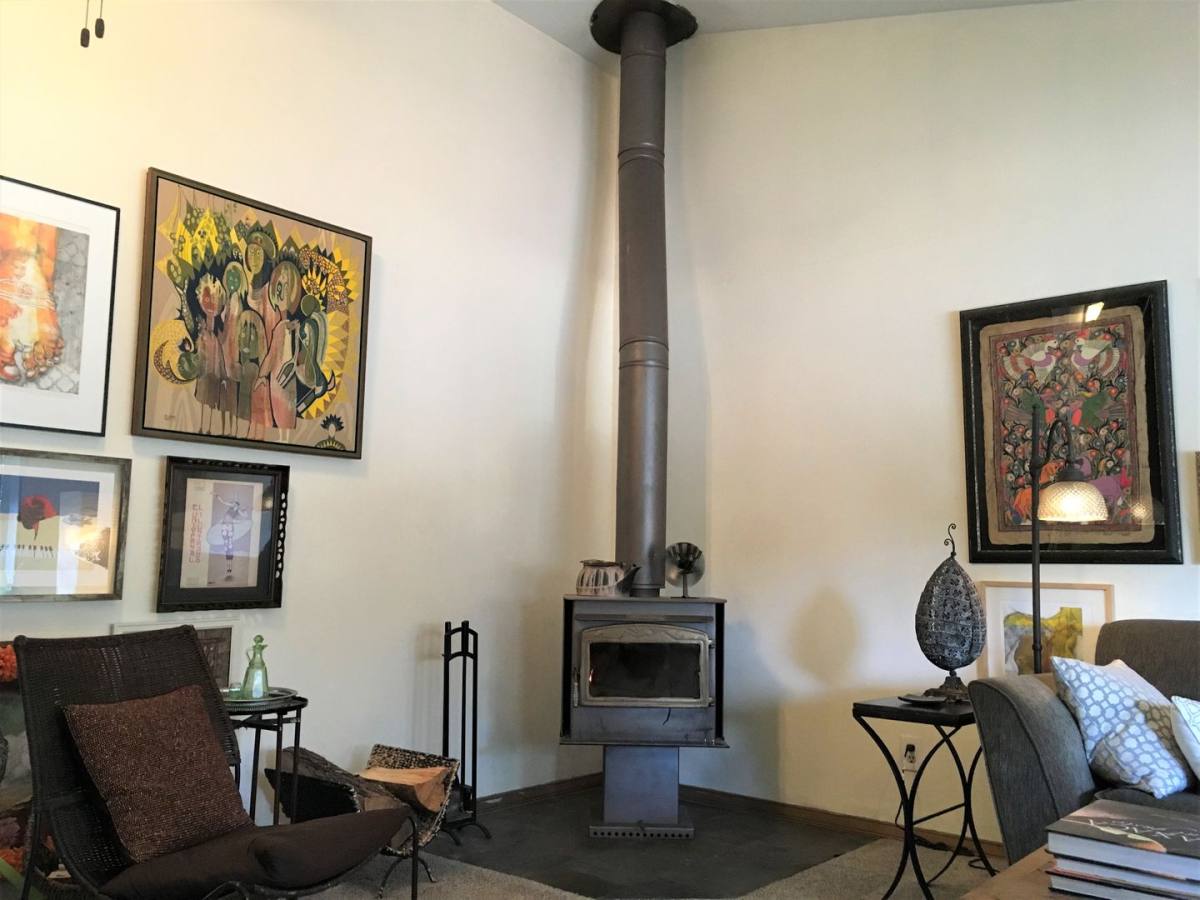 House for rent at 1614 NE Cackler Lane, Bend, OR 97701