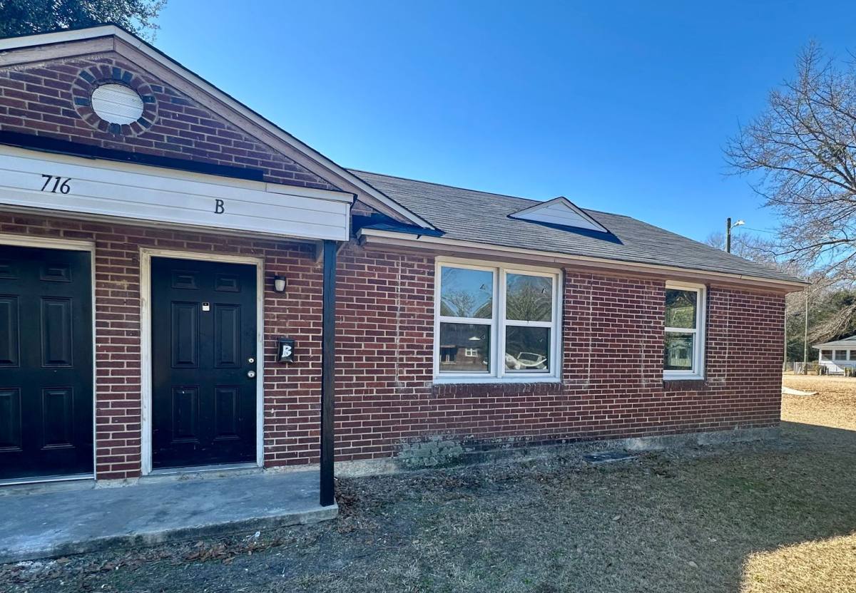 Apartment for rent at 716 B Miller Rd, Sumter, SC 29150