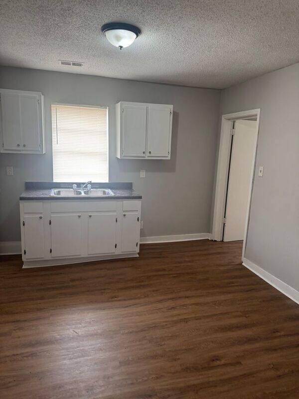 House for rent at 694 Hamilton St, Memphis, TN 38114