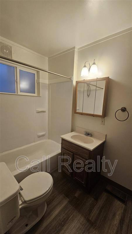 Apartment for rent at 714 W Kiernan #A, Spokane, WA 99205