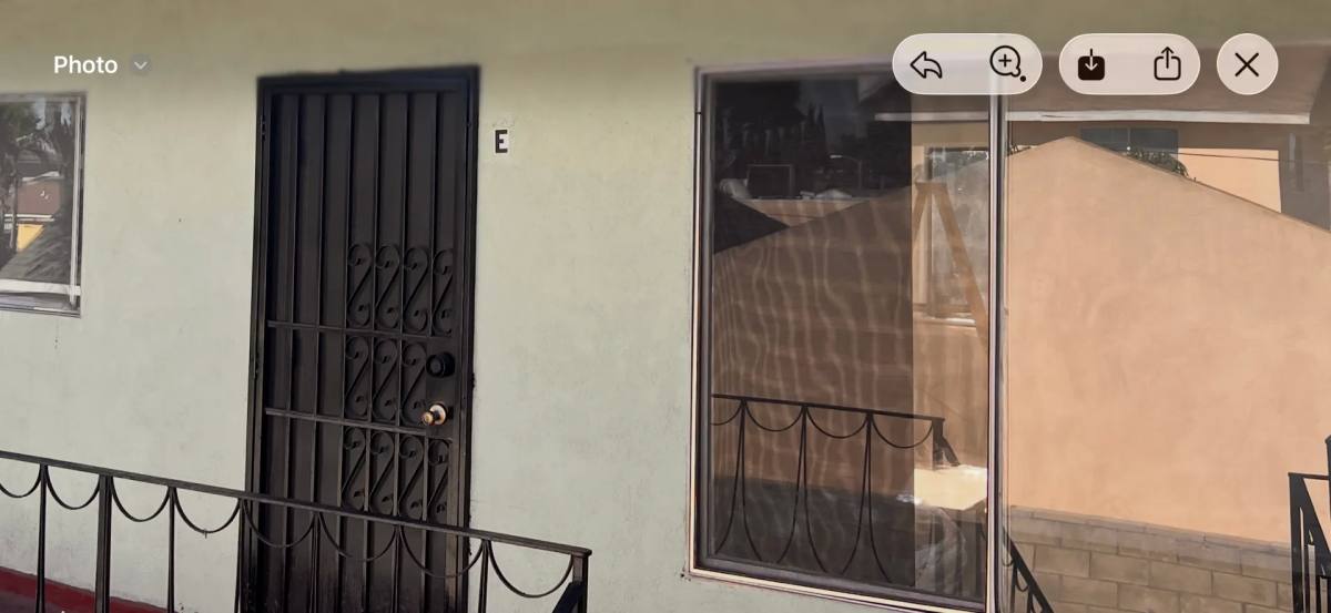 Apartment for rent at 9625 San Gabriel Ave, South Gate, CA 90280