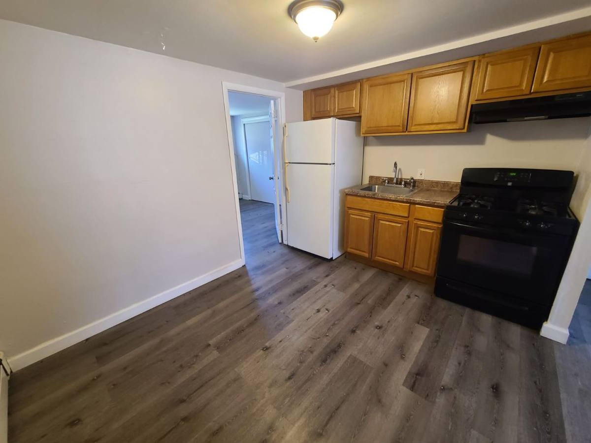 Apartment for rent at 6008, 6012, 6016, 6020 Warnock, Philadelphia, PA 19141