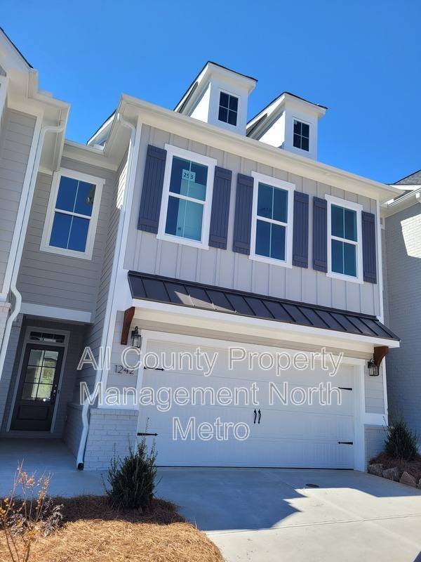 Townhouse for rent at 1242 Willowcrest Way, Cumming, GA 30041