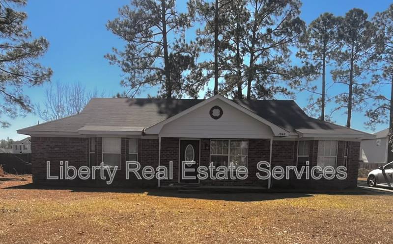 House for rent at 1262 Windrow Dr, Hinesville, GA 31313