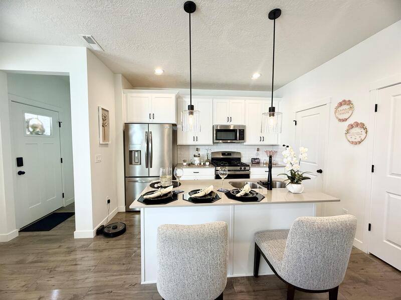 Townhouse for rent at 6686 W Leander Dr, South Jordan, UT 84009