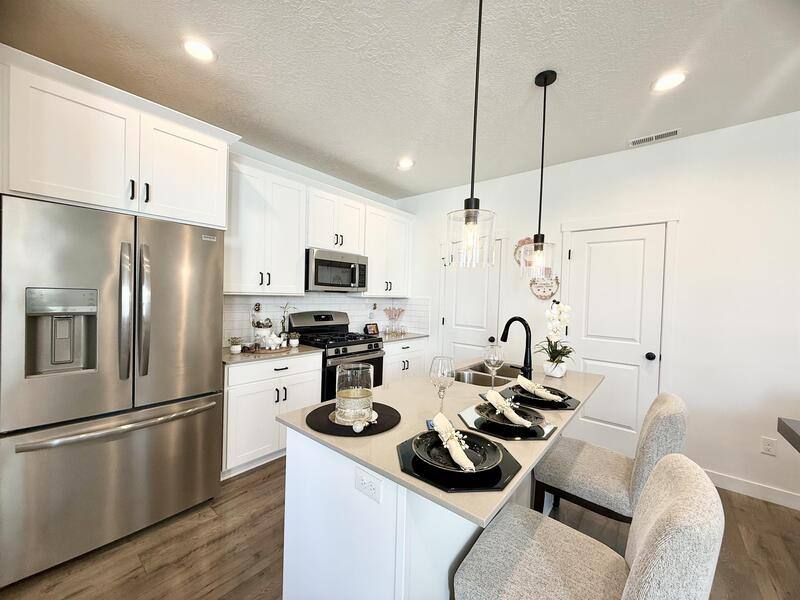 Townhouse for rent at 6686 W Leander Dr, South Jordan, UT 84009