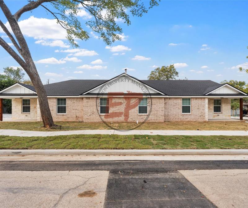 House for rent at 1600 N 11th St #A, Waco, TX 76707