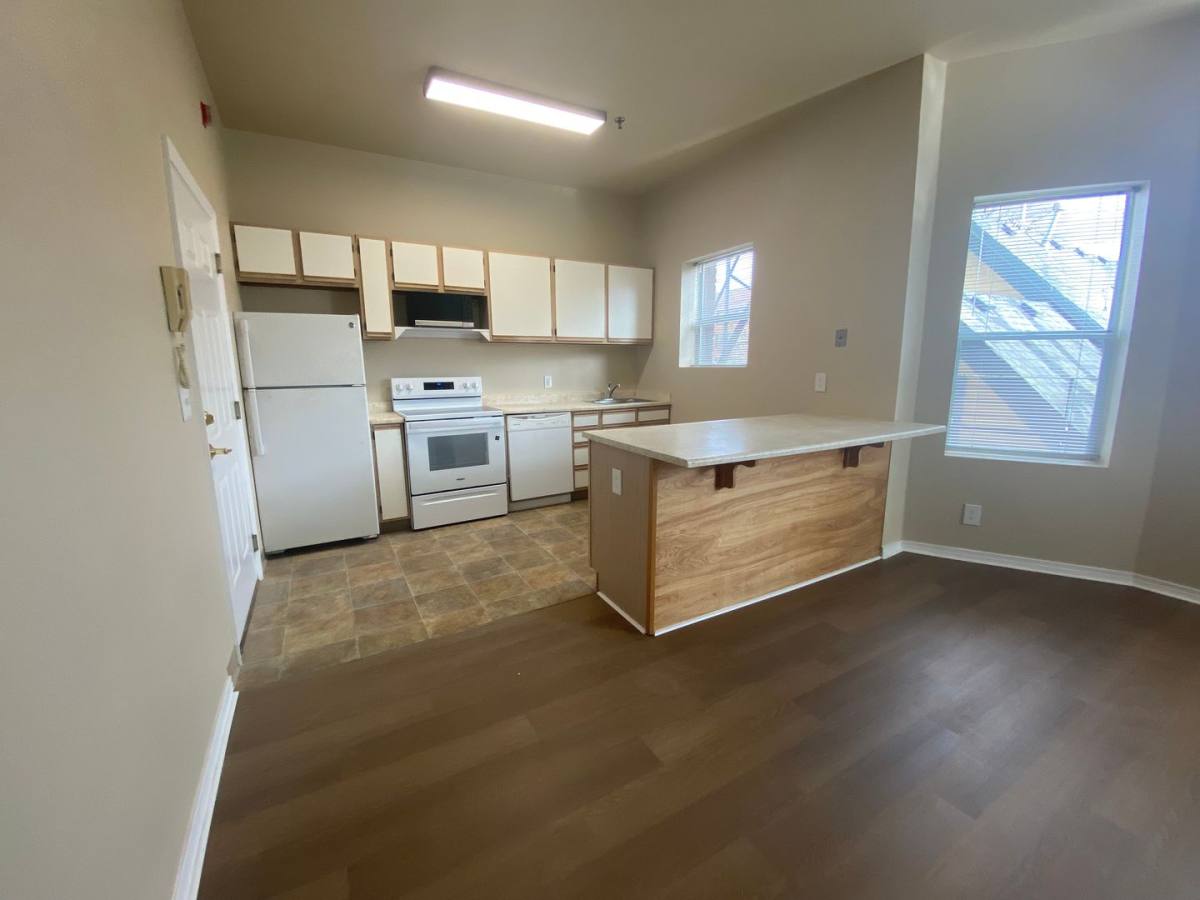 Apartment for rent at 2018 NW Everett St, Portland, OR 97209