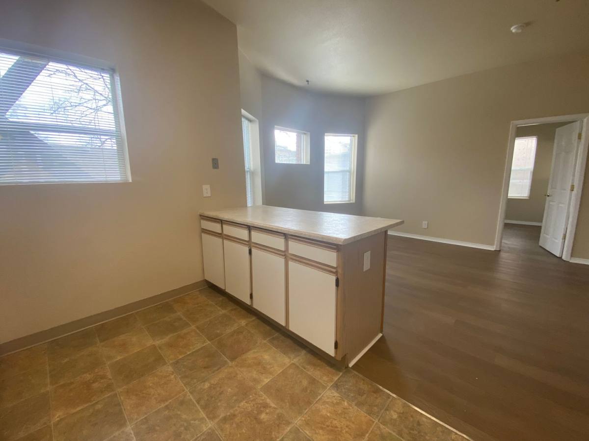 Apartment for rent at 2018 NW Everett St, Portland, OR 97209