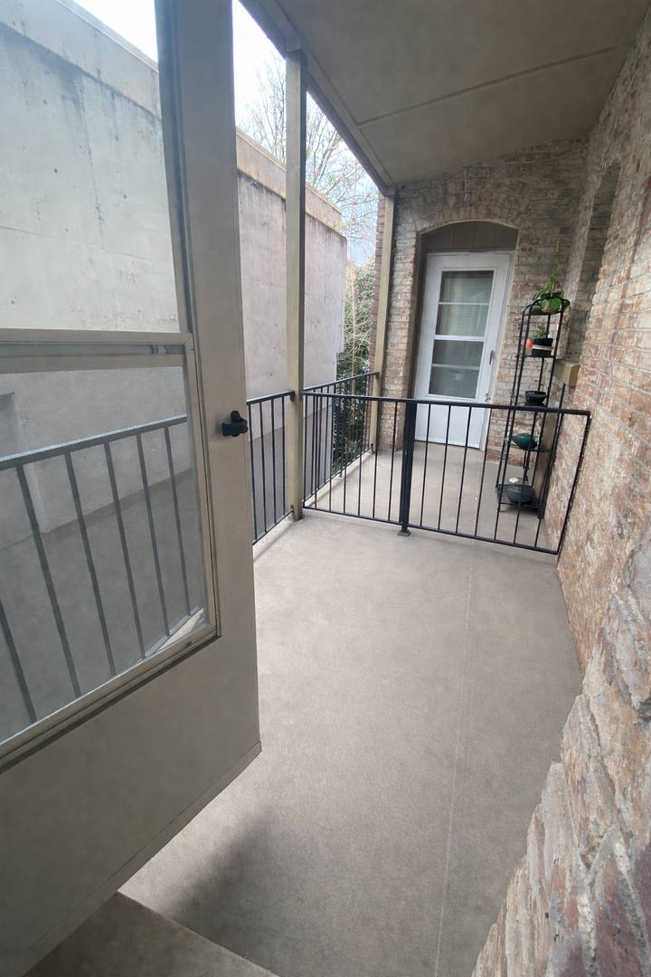 Apartment for rent at 2018 NW Everett St, Portland, OR 97209