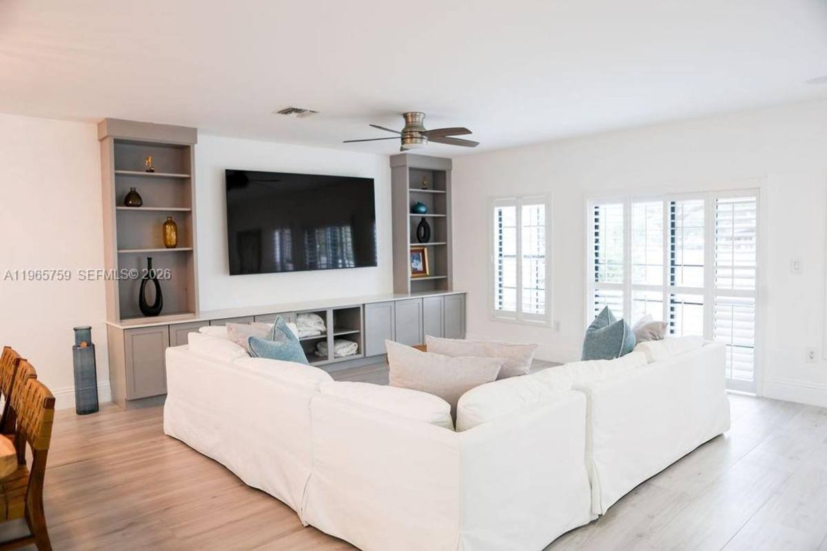 House for rent at 2948 Hidden Harbour Court, Fort Lauderdale, FL 33312