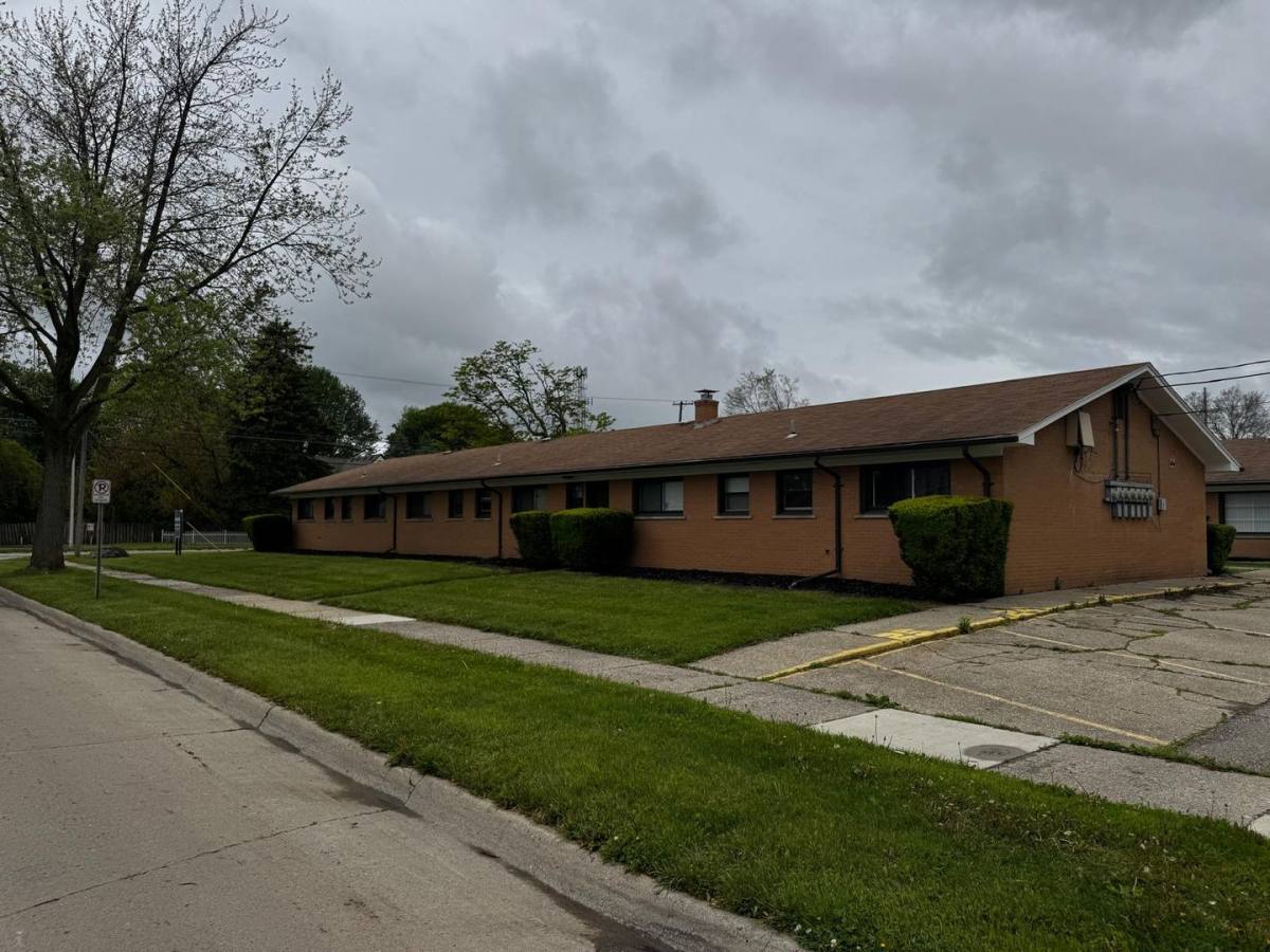 Apartment for rent at 314-320 N Ave, Mount Clemens, MI 48043