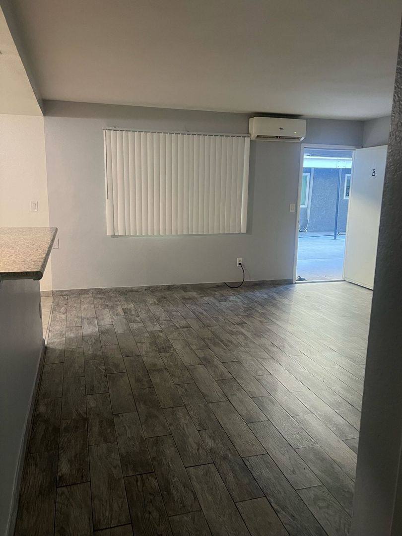 Apartment for rent at 17627 McWethy Dr, Fontana, CA 92336