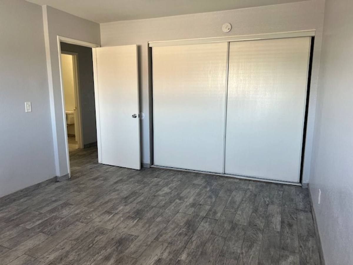 Apartment for rent at 17627 McWethy Dr, Fontana, CA 92336