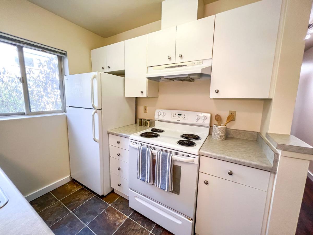Harvard Vista, 212 Harvard Ave E, Seattle, WA 98102 - Apartment for Rent - Image 8