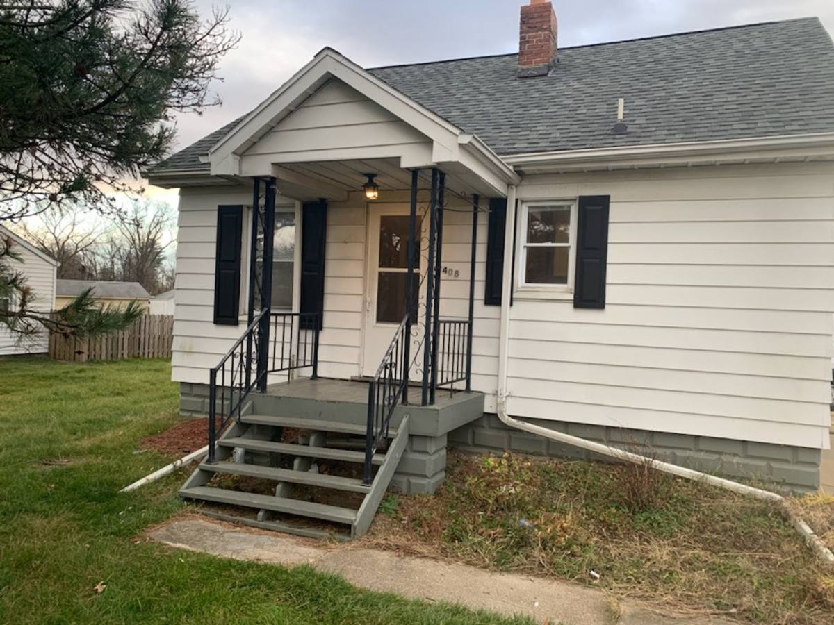 House for rent at 2408 W Reservoir Blvd, Peoria, IL 61615