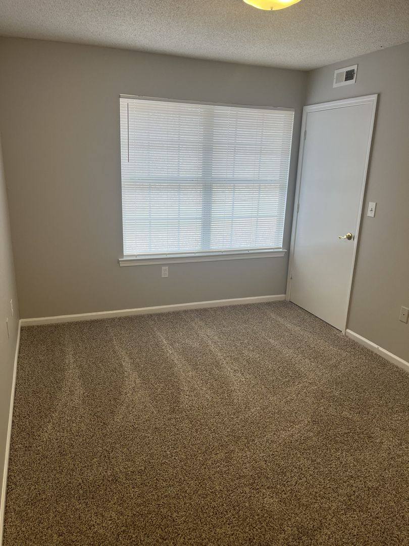 Townhouse for rent at 3900 Taggart Dr, Spartanburg, SC 29303