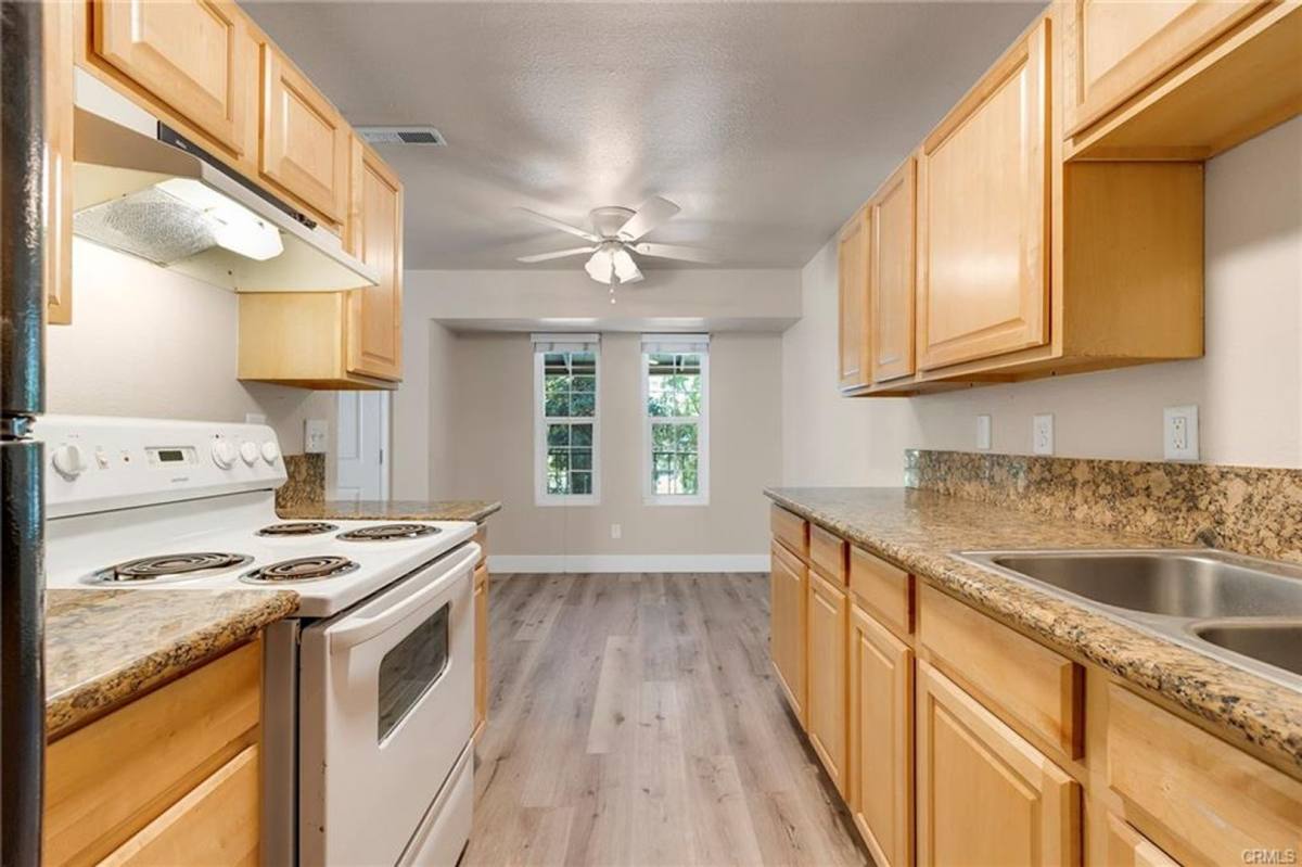 Apartment for rent at 728 W Sacramento Ave, Chico, CA 95926
