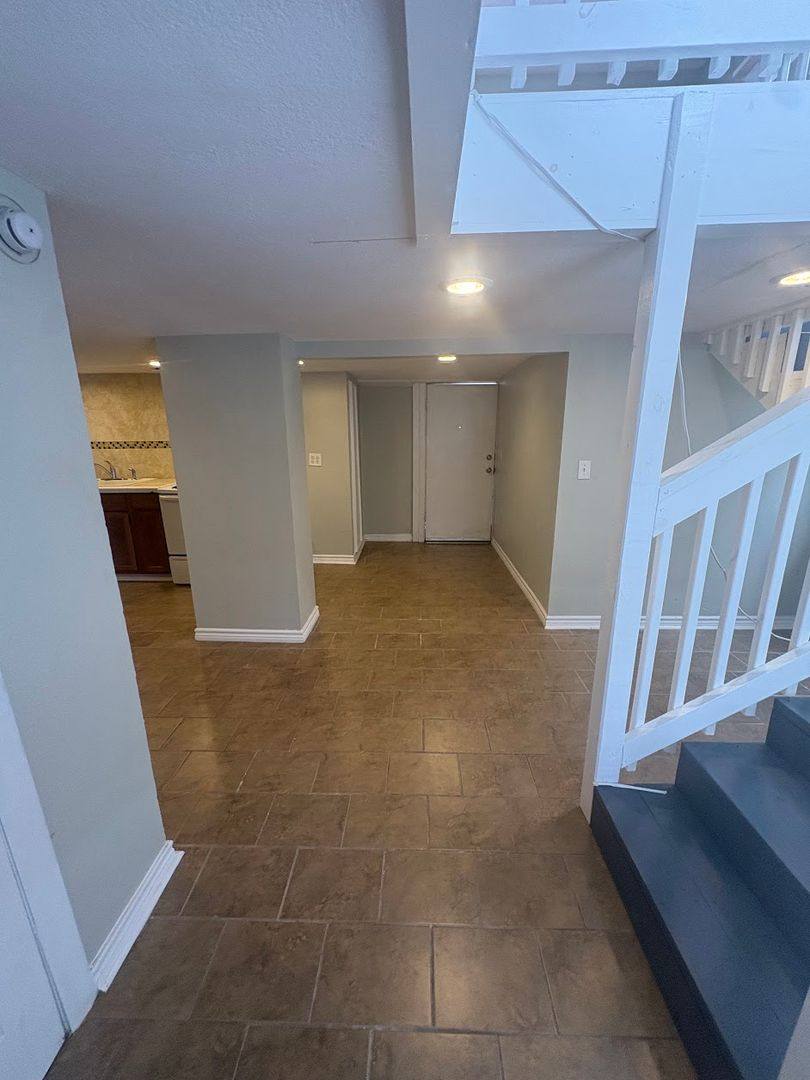 House for rent at 2205 33rd St, Galveston, TX 77550