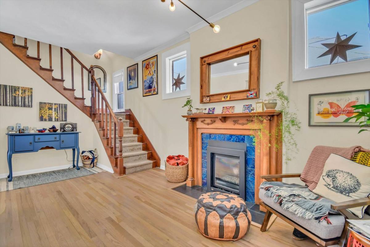 House for rent at 617 S Logan St, Denver, CO 80209