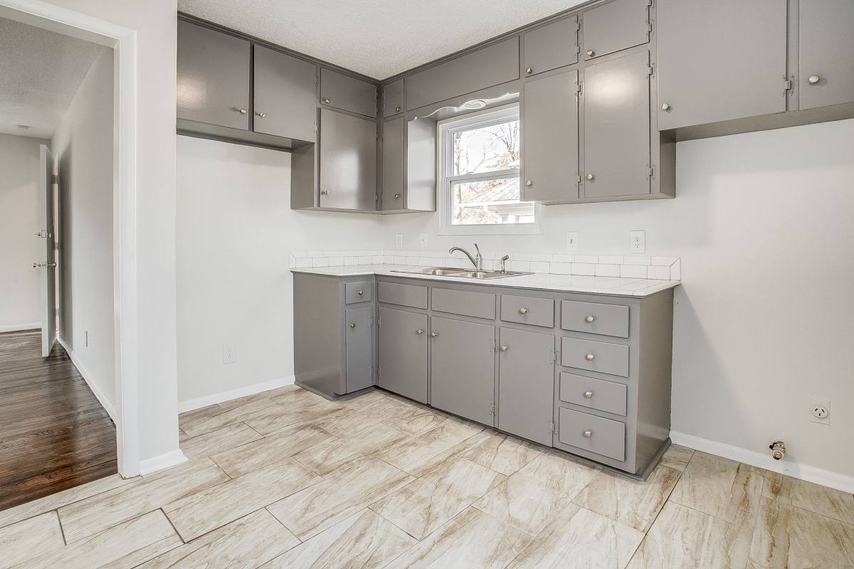 Apartment for rent at 3604 E 61st St, Kansas City, MO 64130