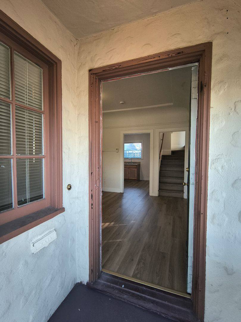 Apartment for rent at 704 Simon & 22186 Montgomery, Hayward, CA 94541