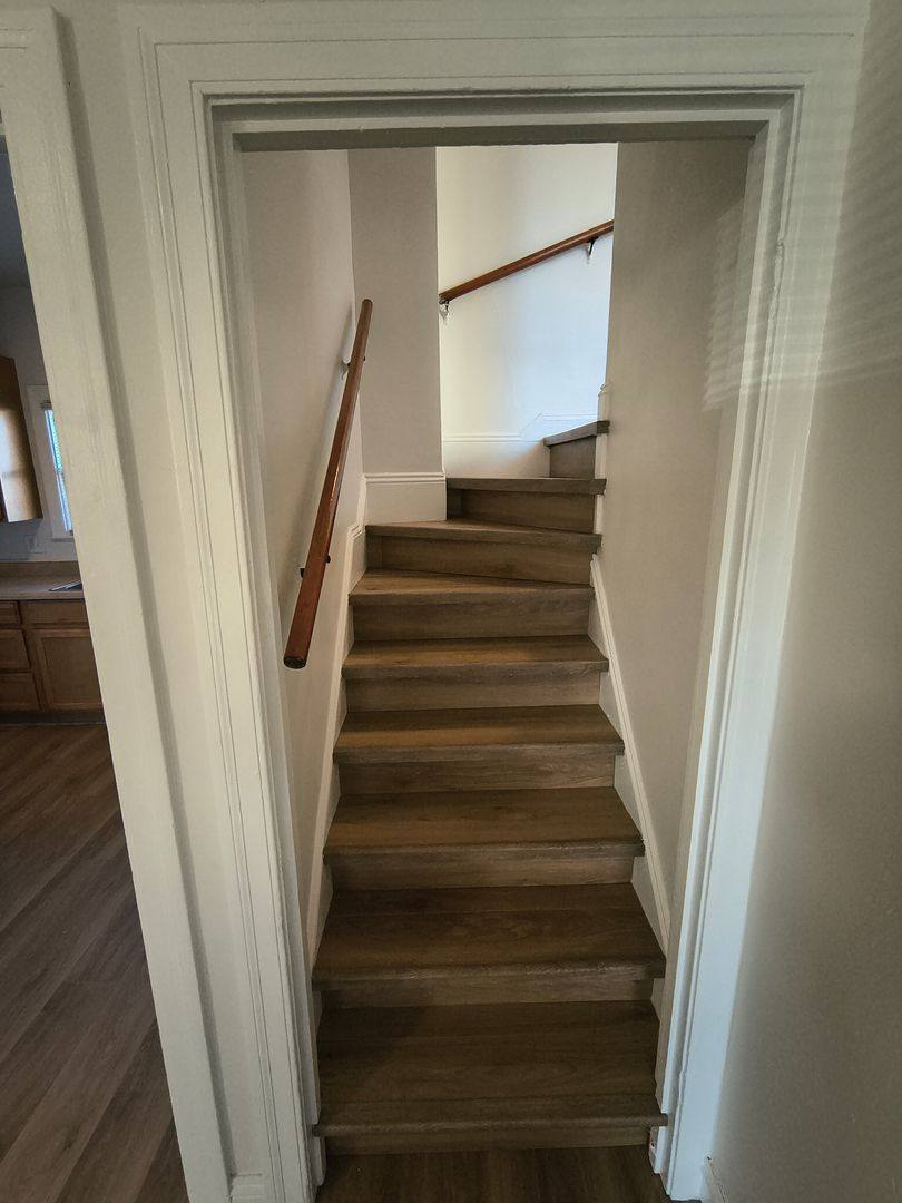 Apartment for rent at 704 Simon & 22186 Montgomery, Hayward, CA 94541