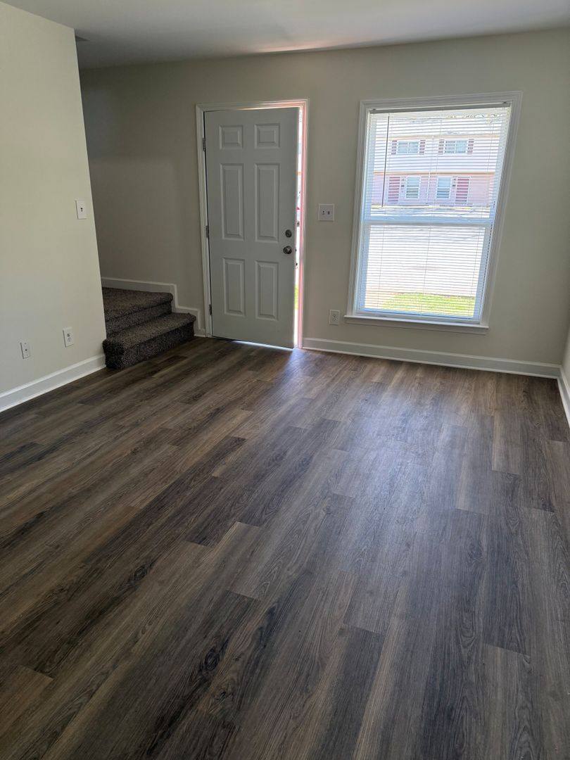 Apartment for rent at 912 Rowan St, Charlotte, NC 28208