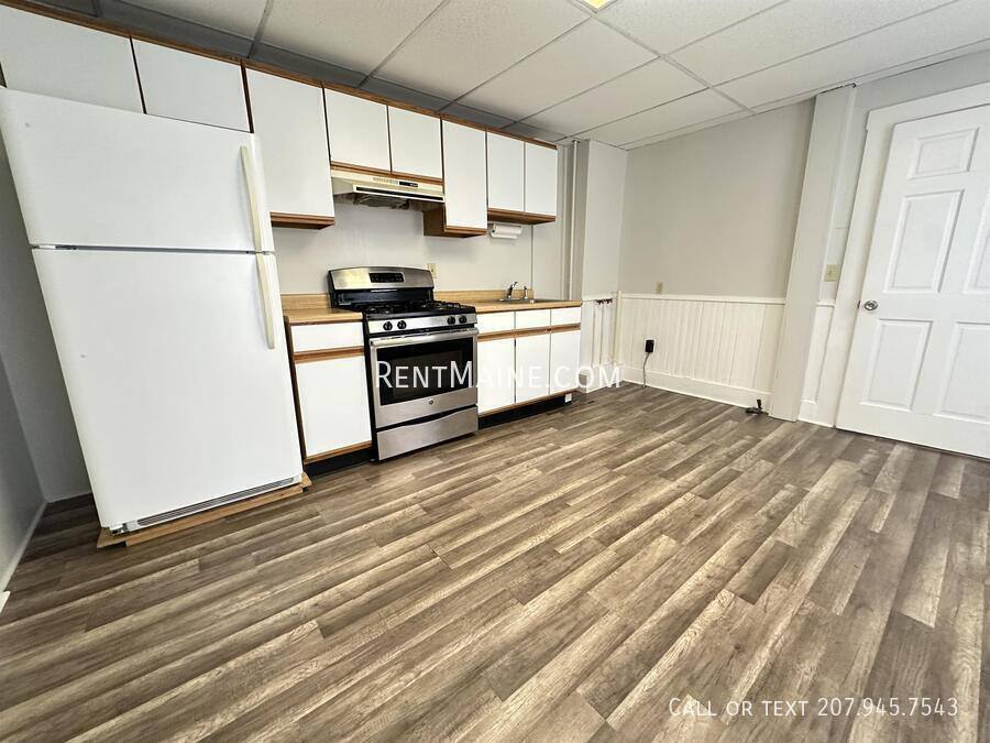 Apartment for rent at 99 Sanford St #A, Bangor, ME 04401