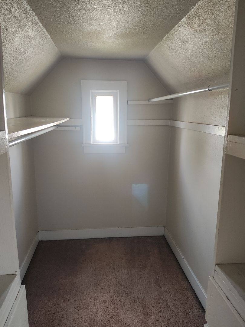 Apartment for rent at 1825 & 1827 Mill St, Eugene, OR 97401
