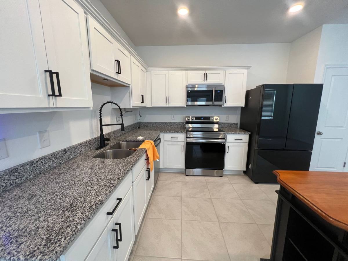 Townhouse for rent at 117 Mandovi St, Davenport, FL 33837