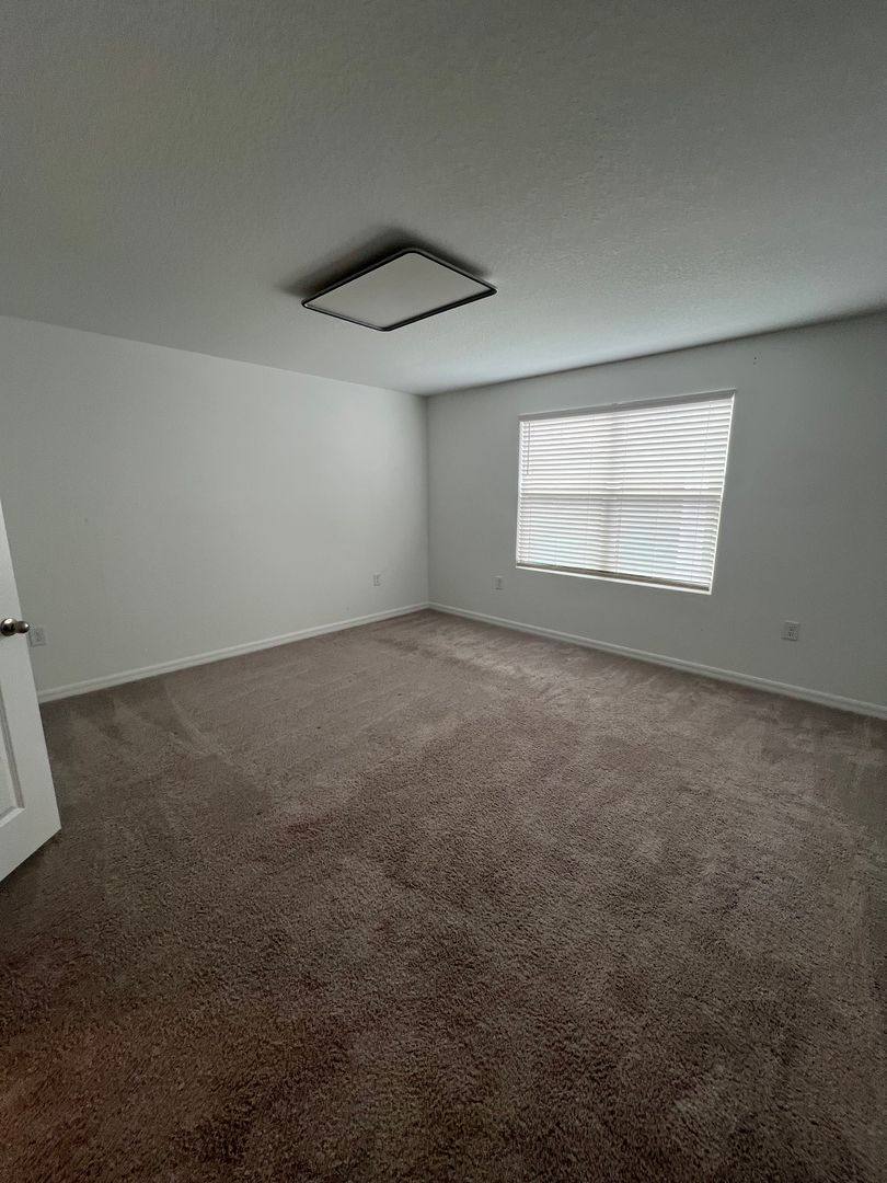 Townhouse for rent at 117 Mandovi St, Davenport, FL 33837