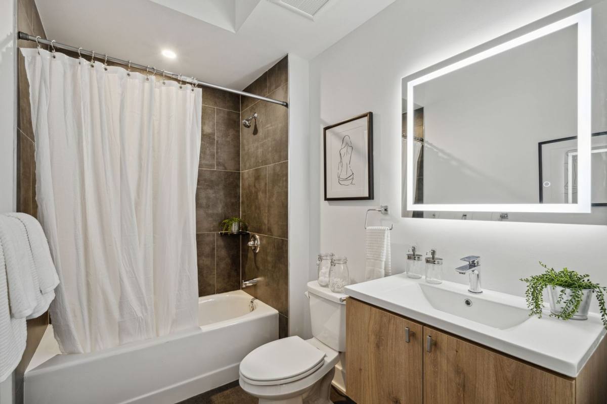 1201 W Girard Ave, Philadelphia, PA 19123 - Apartment for Rent - Image 5