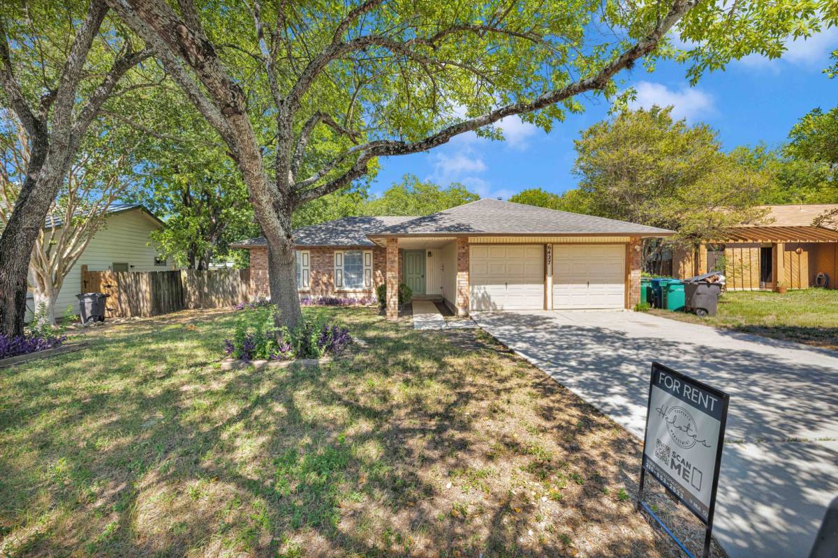 House for rent at 6427 Ridge Place, San Antonio, TX 78250